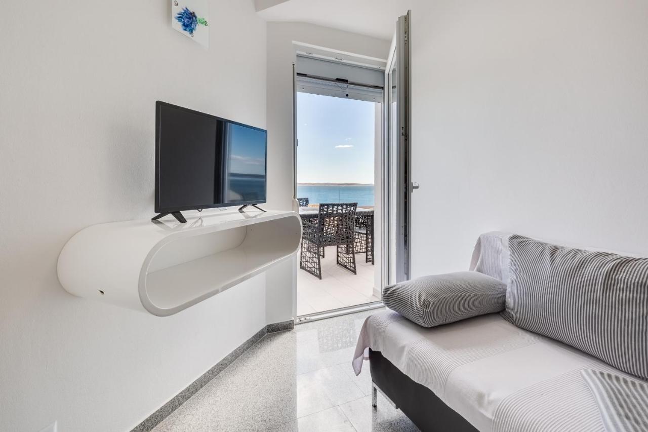 Apartment Lanatea ***Sea View*** 르티나 외부 사진